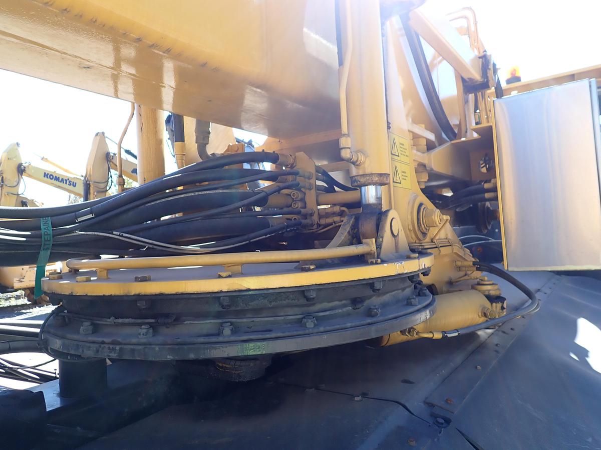 Used 2001 Vammas PSB 5500H Airport Runway Sweeper 