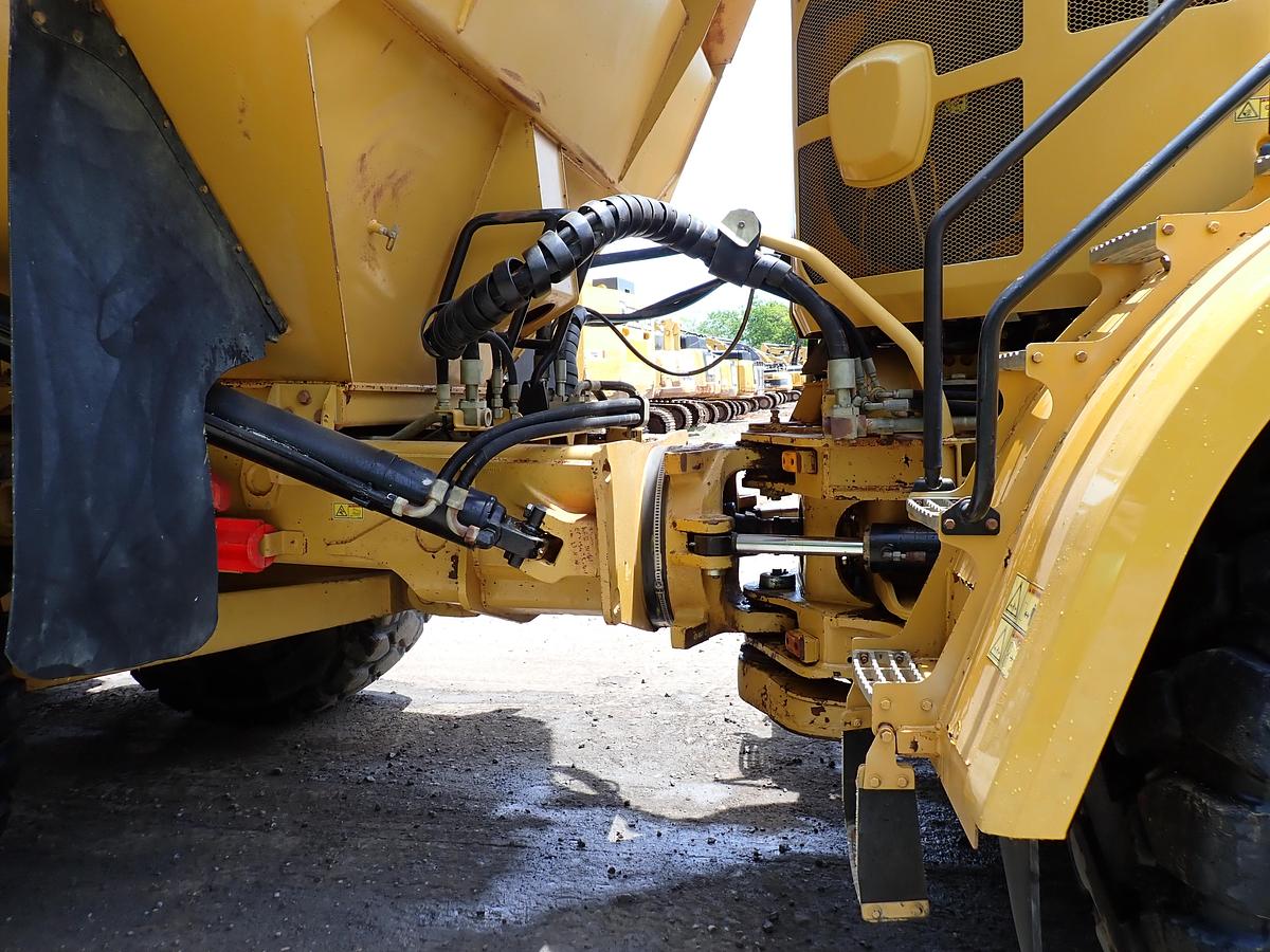 Used 2015 CAT 740B Articulated Haul Truck