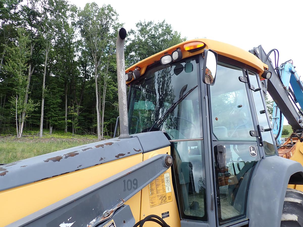 Used 2010 John Deere 410J Loader Backhoe 1100 HOURS!