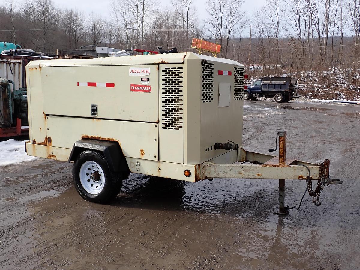 Used 2004 Ingersoll Rand VHP400WIR