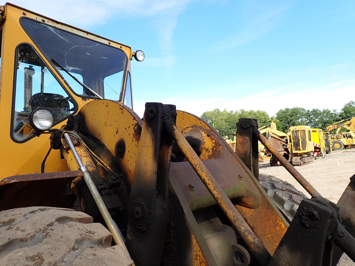 Used 1976 CAT 950 Wheel Loader w/ FORKS