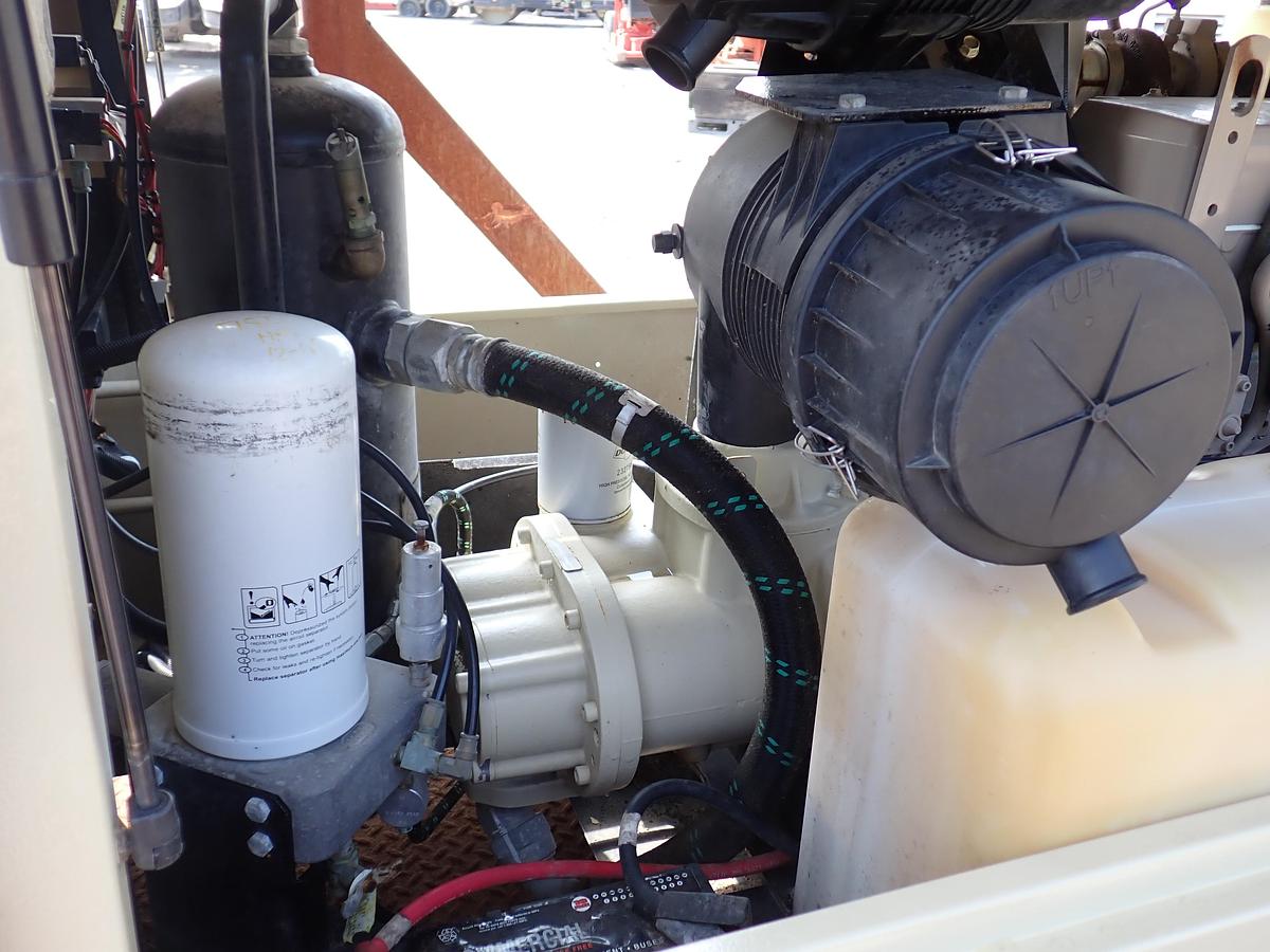 Used 2013 Doosan P185WJD-T4I 185 CFM Air Compressor 224 HOURS!