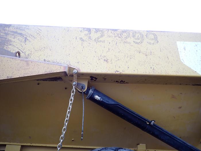 Used 2013 Caterpillar 740B Articulated Haul Truck w/ TAILGATE!