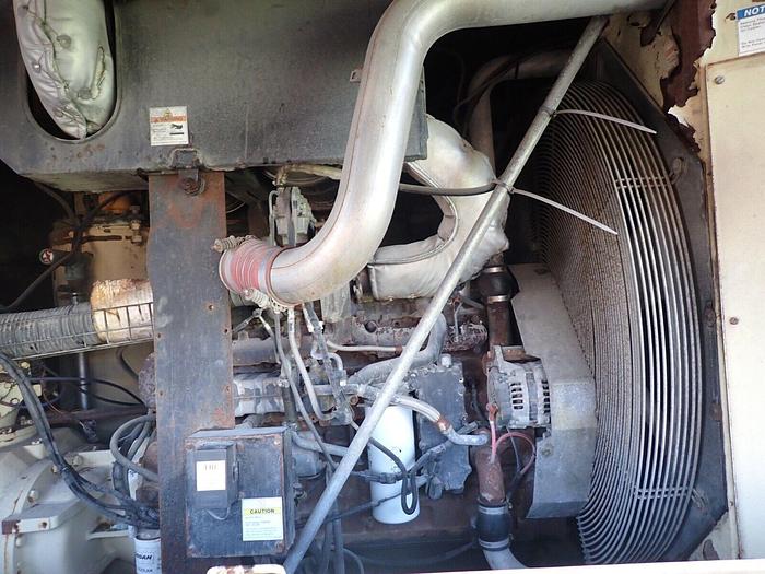 Used 2014 Doosan HP915WCU Air Compressor 915 CFM 150 PSI VIDEO! Cummins Trailer