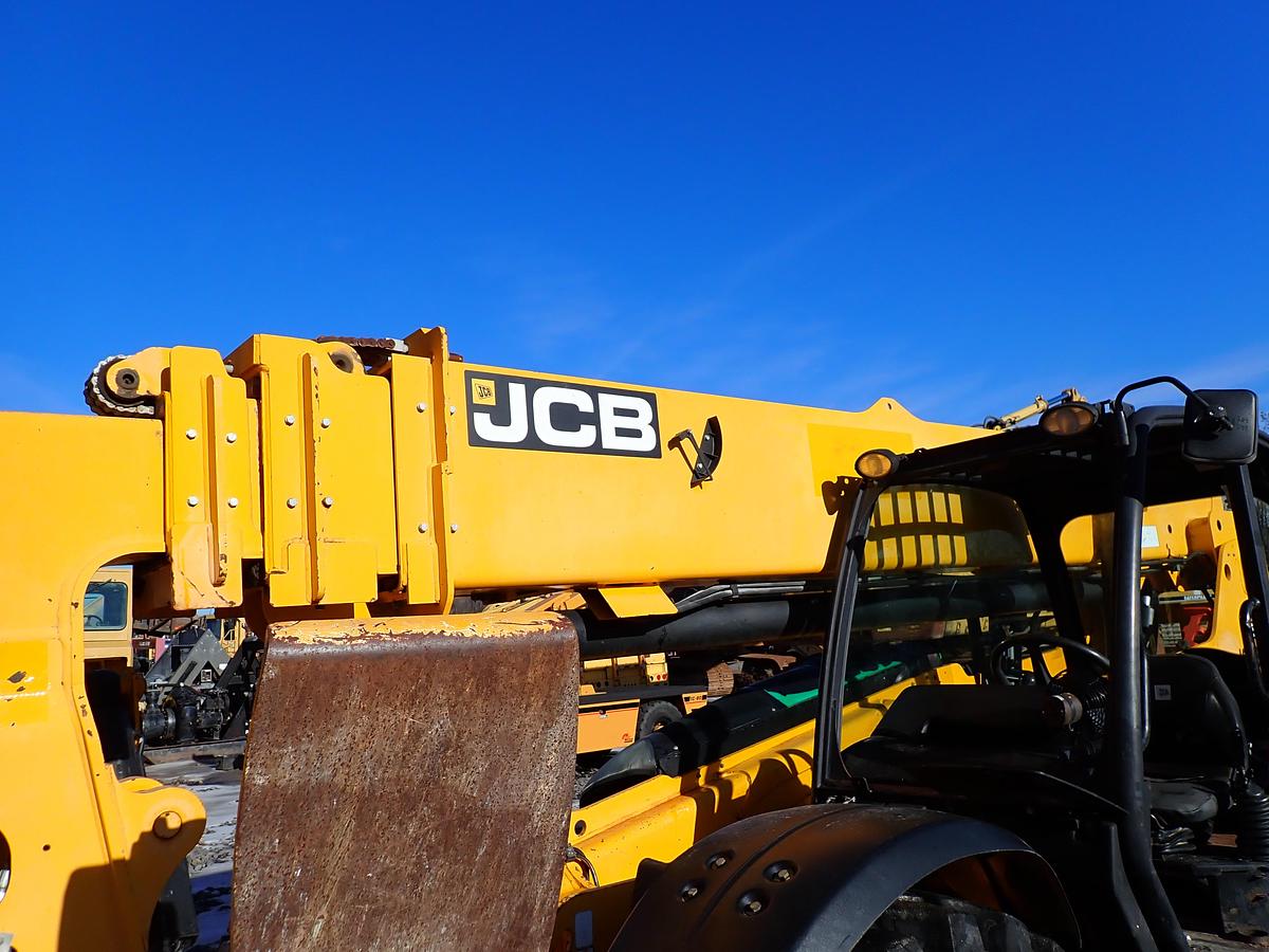 Used 2018 JCB 510-56 10K Telehandler