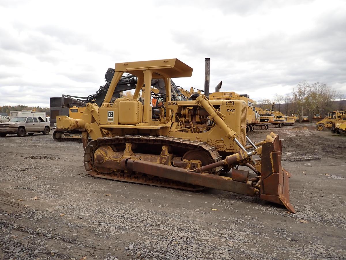 Used 1980 CAT D7G Crawler Dozer w/ RIPPER!