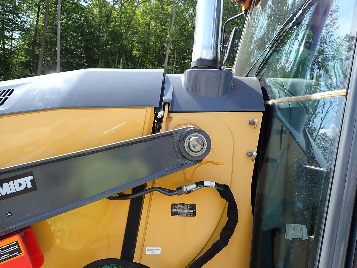 Used 2018 John Deere 410L Loader Backhoe LOADED! Q/C FORKS EXTENDAHOE