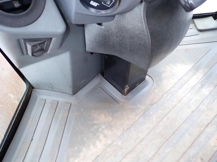 Used 2007 Caterpillar CS-563E Vibratory Compactor