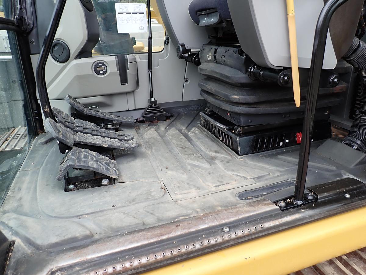 Used 2018 CAT 313FL Hydraulic Excavator FRONT BLADE