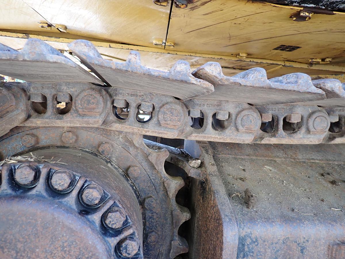 Used 2004 CAT 330CL Hydraulic Excavator