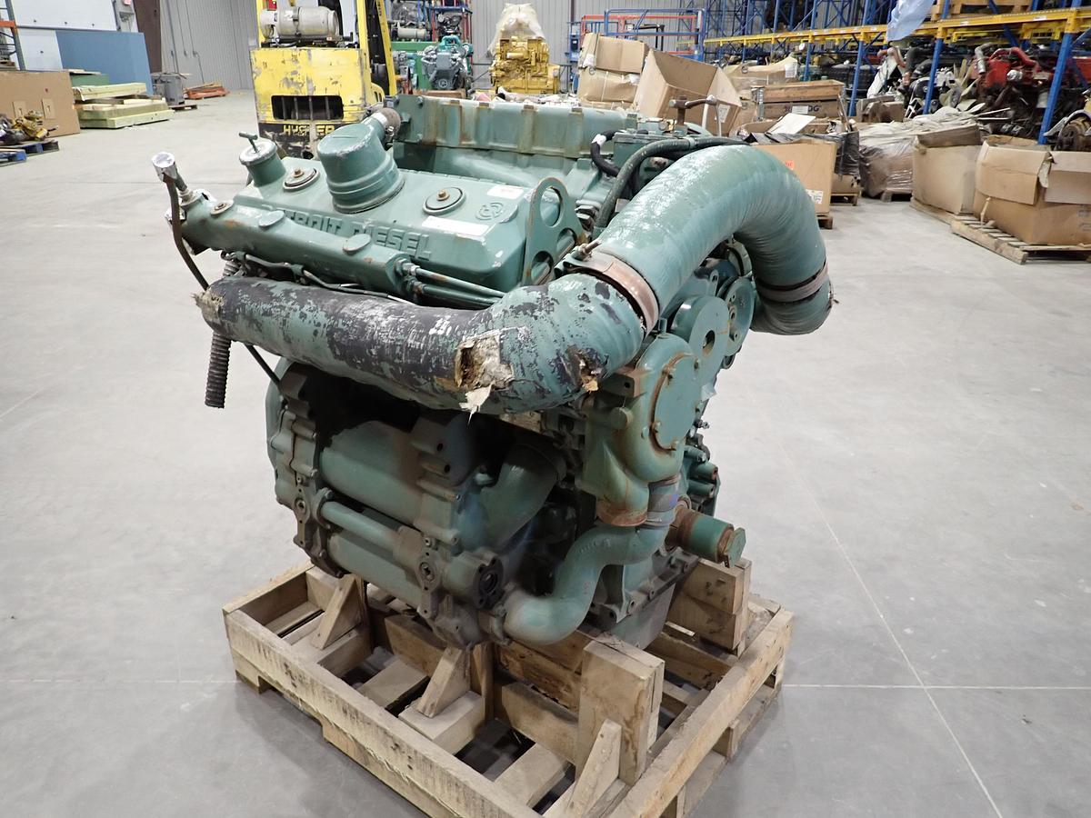 Used Detroit Diesel 8V71T MILITARY Engine 440 HP UNUSED SURPLUS