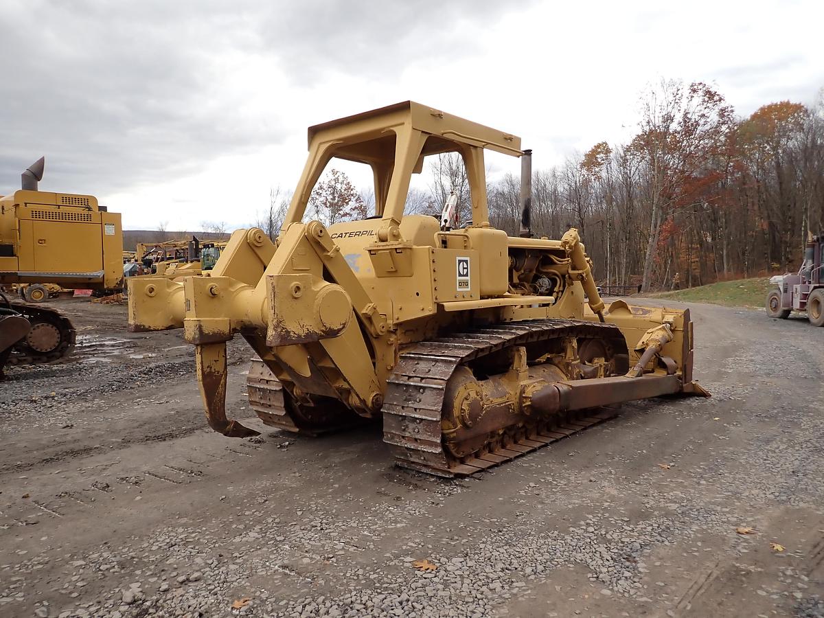 Used 1980 CAT D7G Crawler Dozer w/ RIPPER!