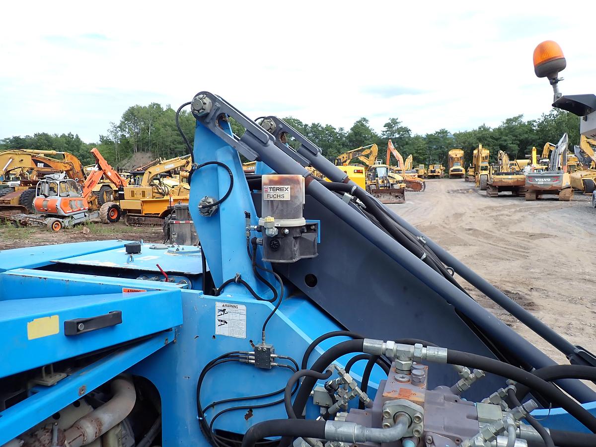 Used 2011 Fuchs MHL340 Wheeled Material Handler