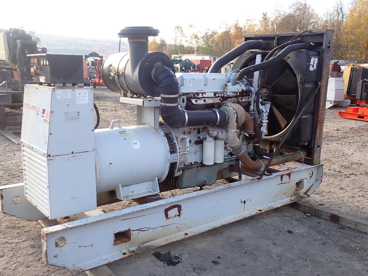 Used 2005 Detroit Diesel 325 KW Generator Set 12.7 Liter Series 60