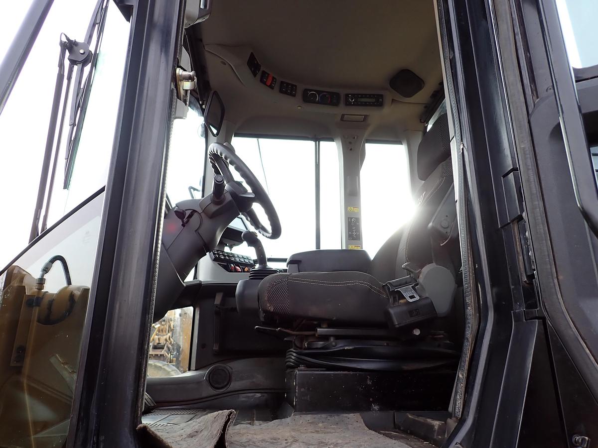 Used 2019 CAT 938M Wheel Loader 