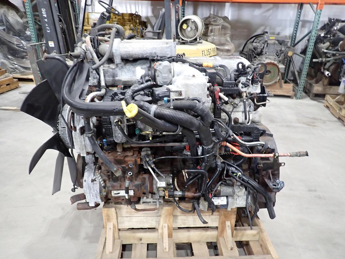 Used 2011 International Maxxforce DT Diesel Engine A245 245 HP