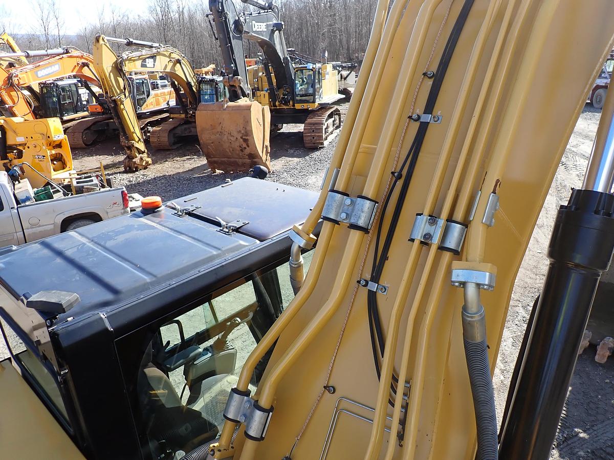Used 2019 CAT 349FL Excavator Q/C Aux. Hydraulics