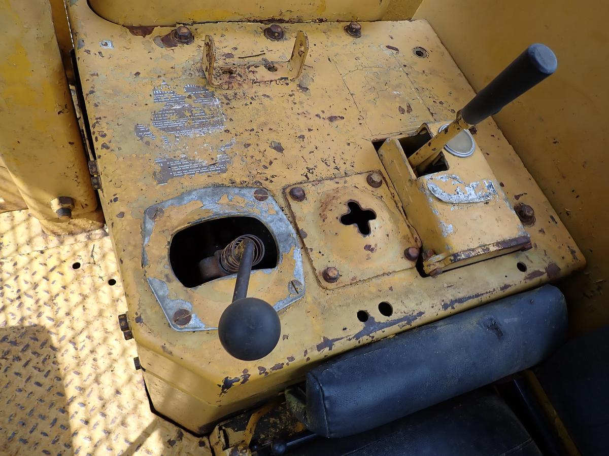 Used 1976 CAT D7G Crawler Dozer FORESTRY PACKAGE w/ WINCH