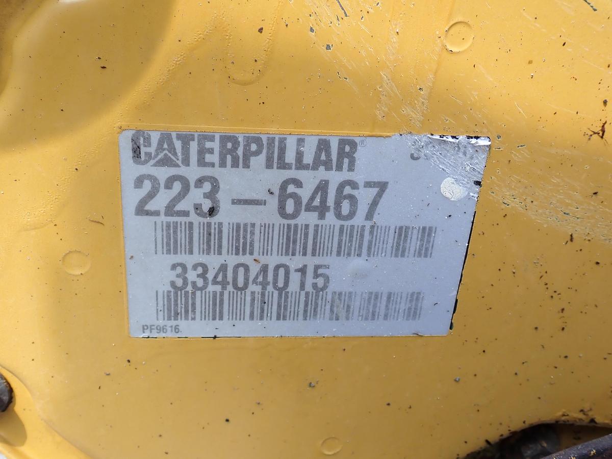 Used 2004 CAT 3054C Turbo Diesel Engine AR 223-6467 122 HP