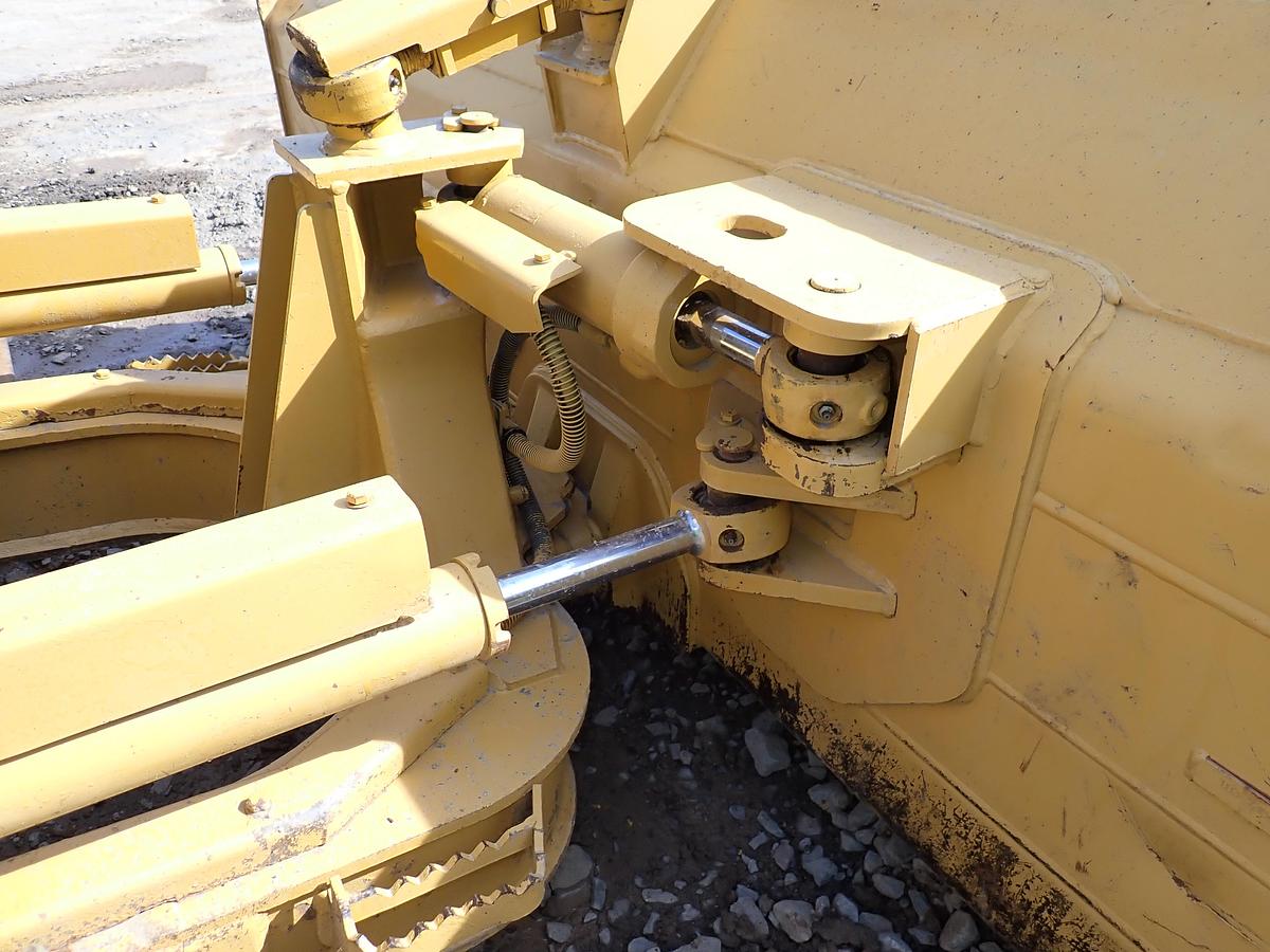 Used 2004 CAT D5G LGP Crawler Dozer