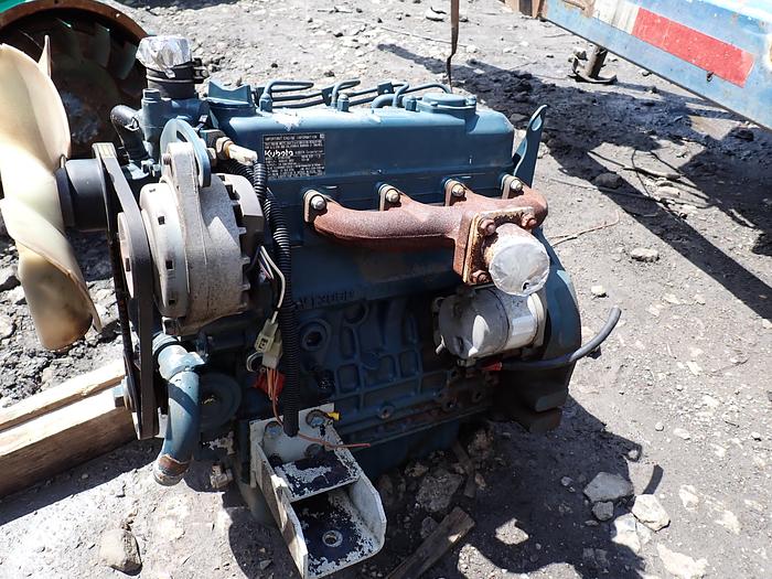 Used 2007 Kubota V1305-ES08 Diesel Engine