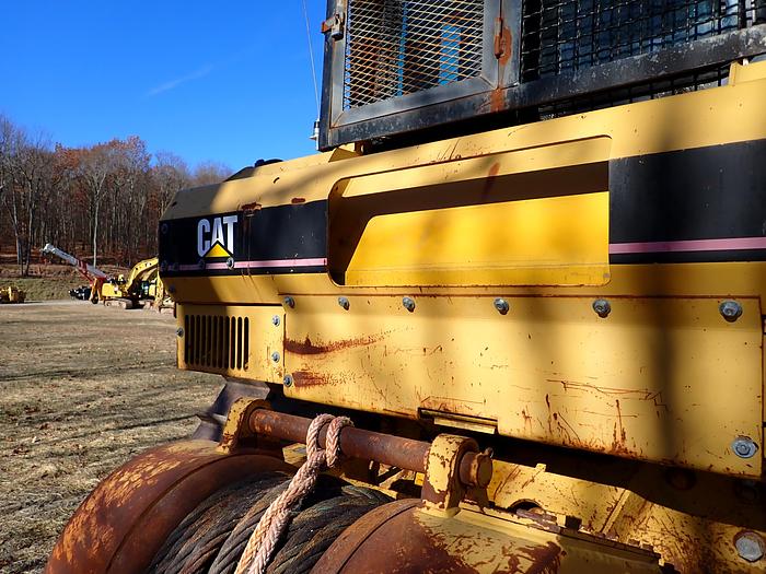 Used 2006 CAT D7R LGP II Crawler Dozer NEW UNDERCARRIAGE!