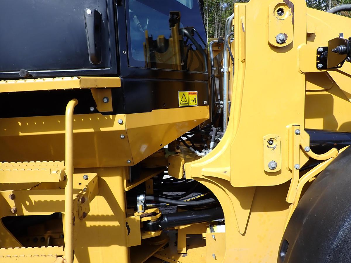 Used 2011 CAT 928HZ Wheel Loader 6000 HOURS! QUICK COUPLER