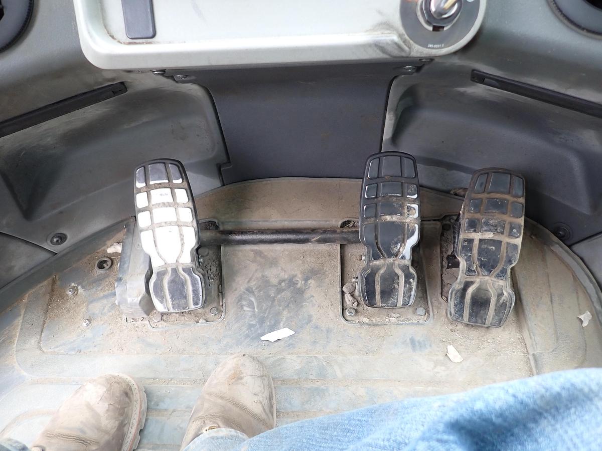 Used 2015 CAT 982M Wheel Loader