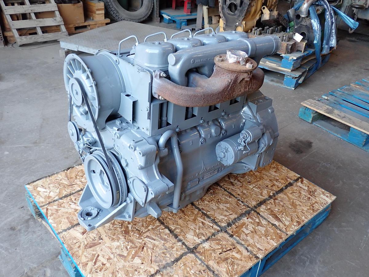 Refurbished DEUTZ F4L912 REBUILT Diesel Engine