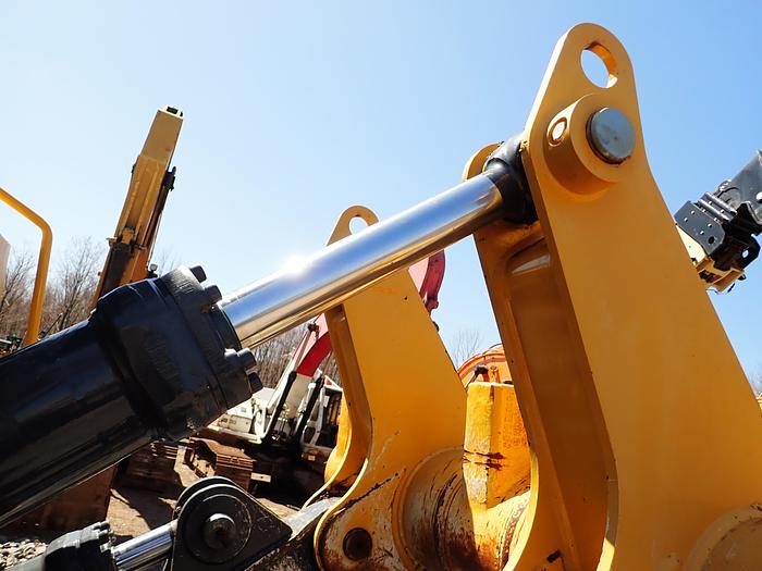 Used 2018 John Deere 950K LGP Crawler Dozer