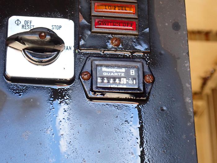 Used 1990 Cummins KTA38-G1 650 KW Generator Set CONTINUOUS DUTY