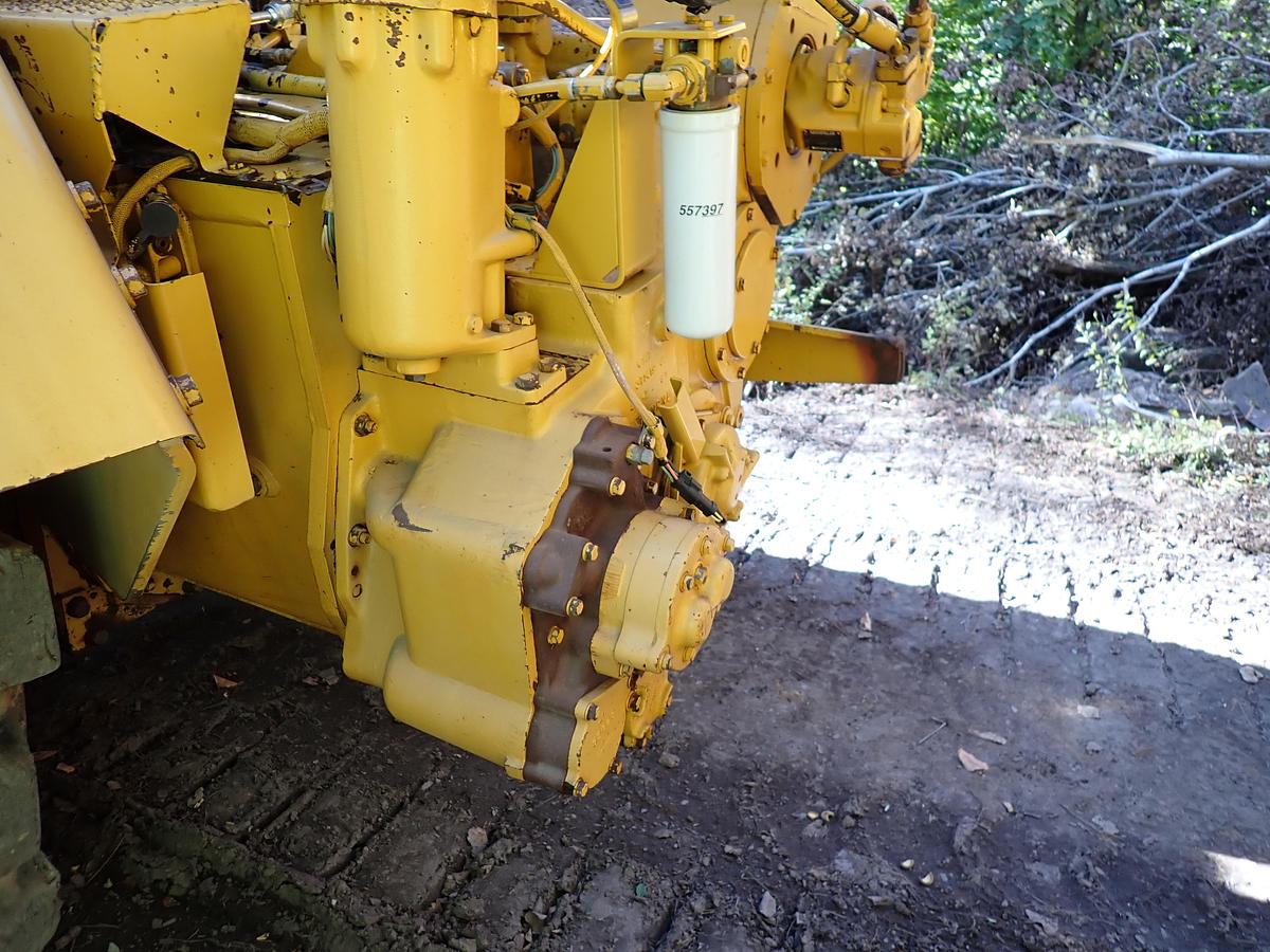 Used 2004 CAT 621G Motor Scraper