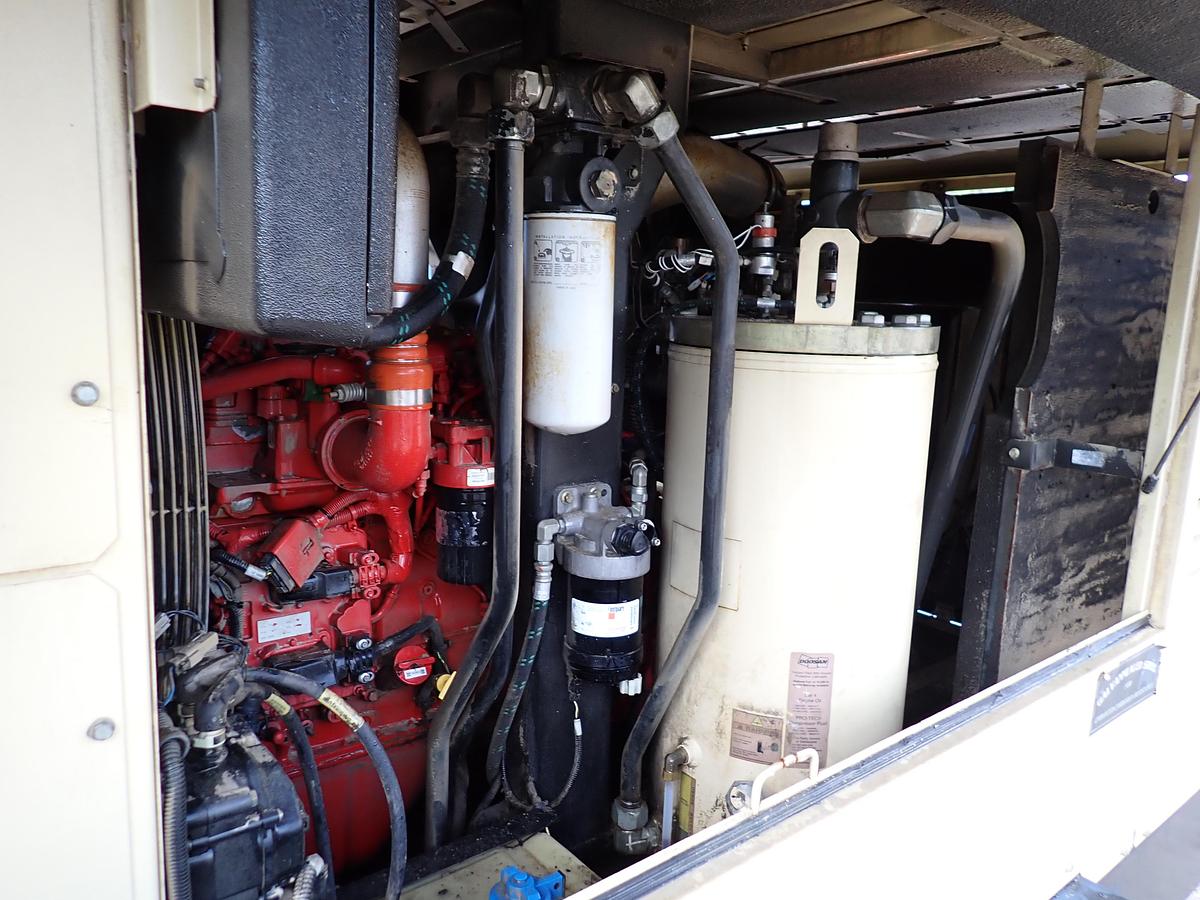 Used 2015 Doosan XP825WCU 825 CFM Portable Air Compressor