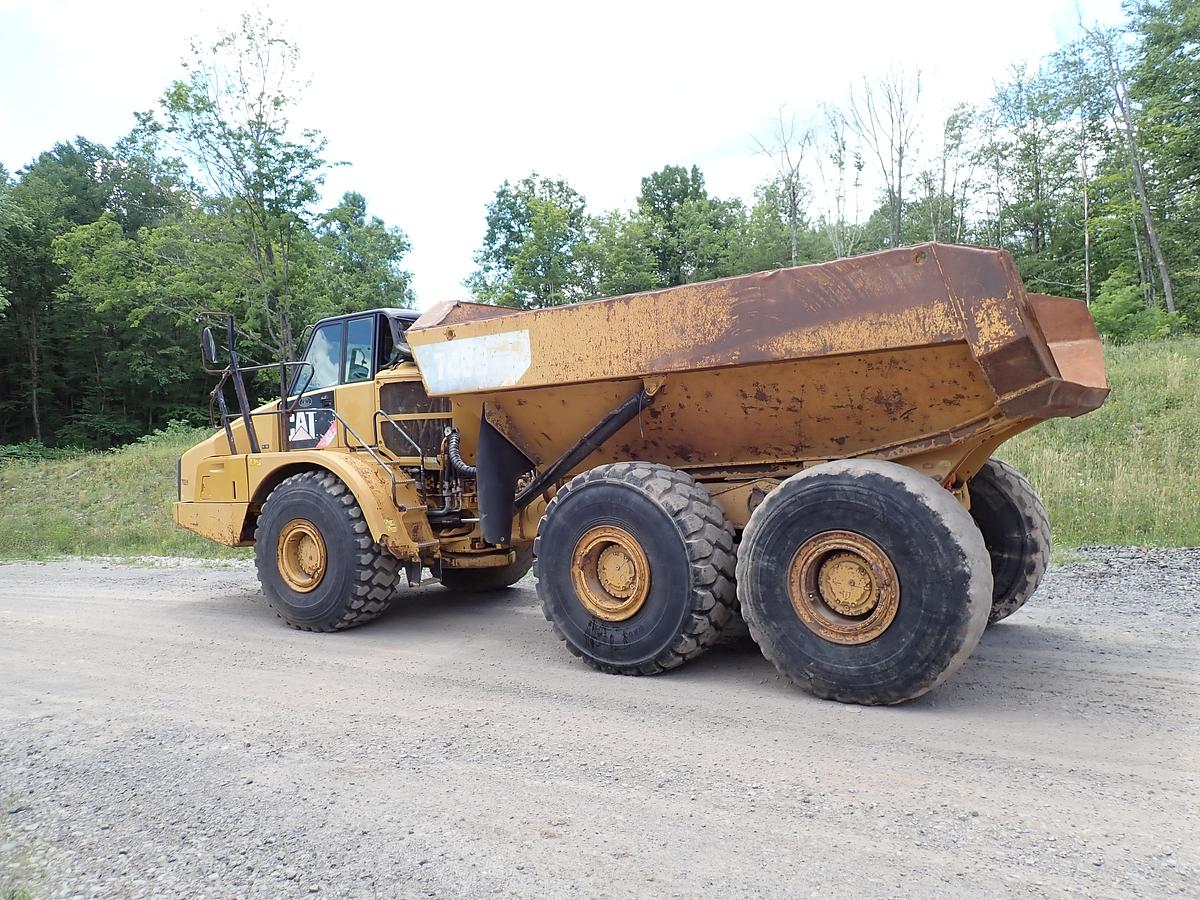 Used 2013 CAT 740B Articulated Haul Truck