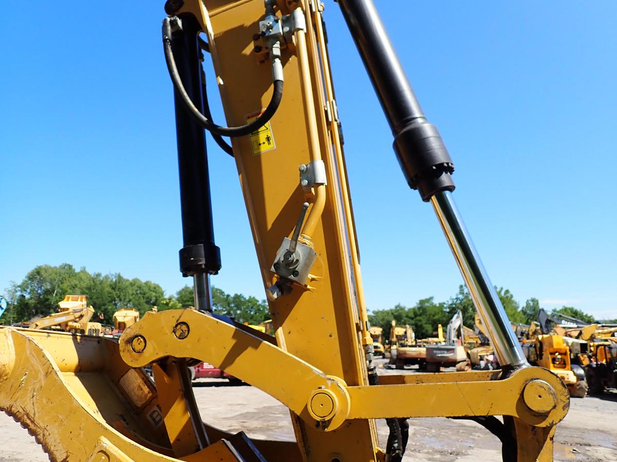 Used 2018 CAT 313FL GC Excavator HYDRAULIC THUMB
