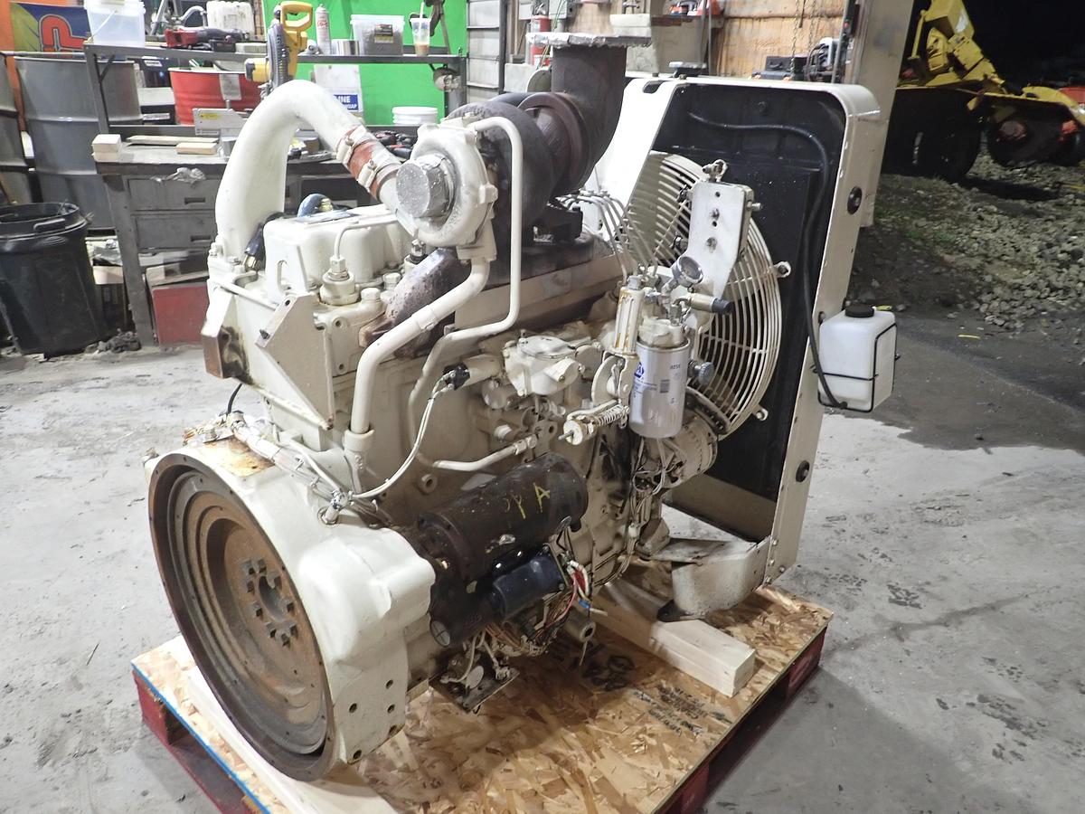 Used CAT 3304 PC Diesel Engine 670 HOURS! AR # 8N-5751