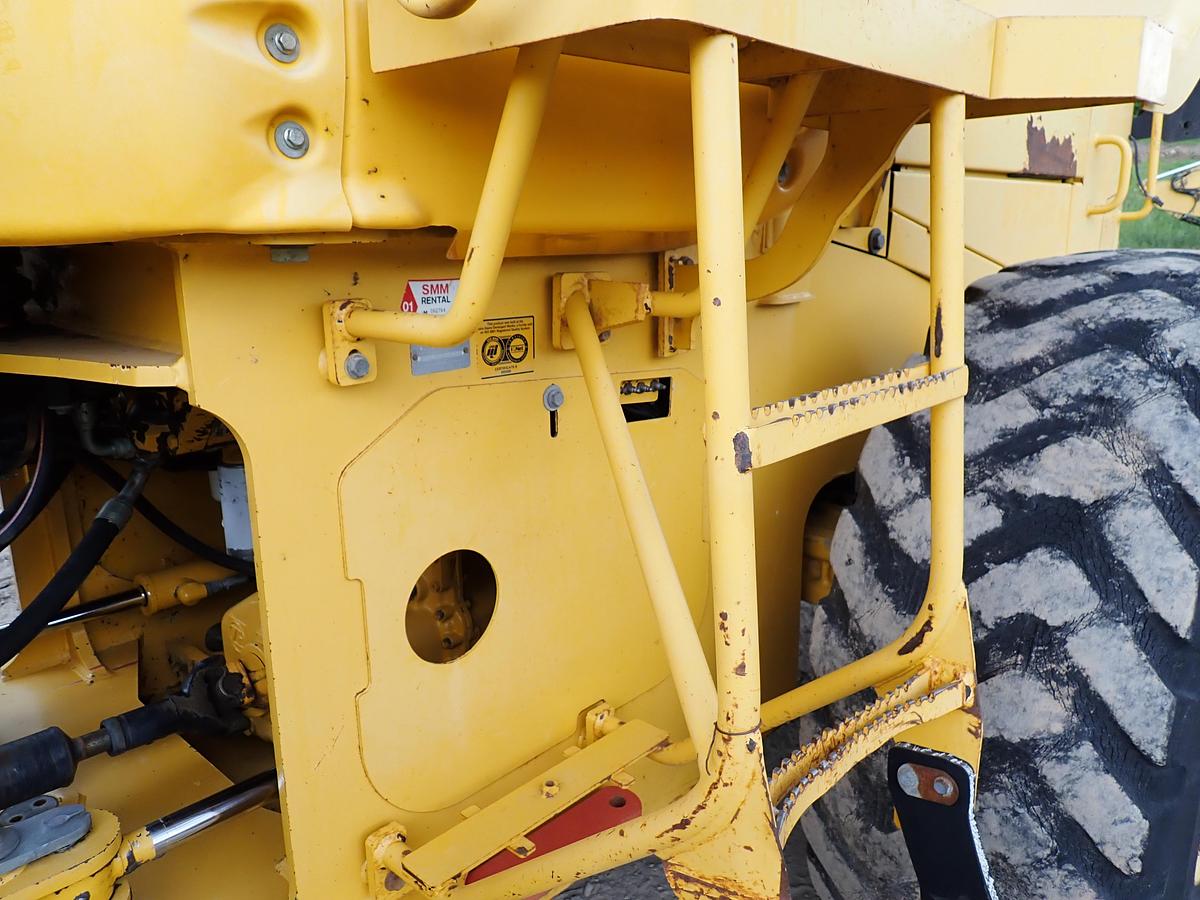 Used 2001 John Deere 624H Wheel Loader