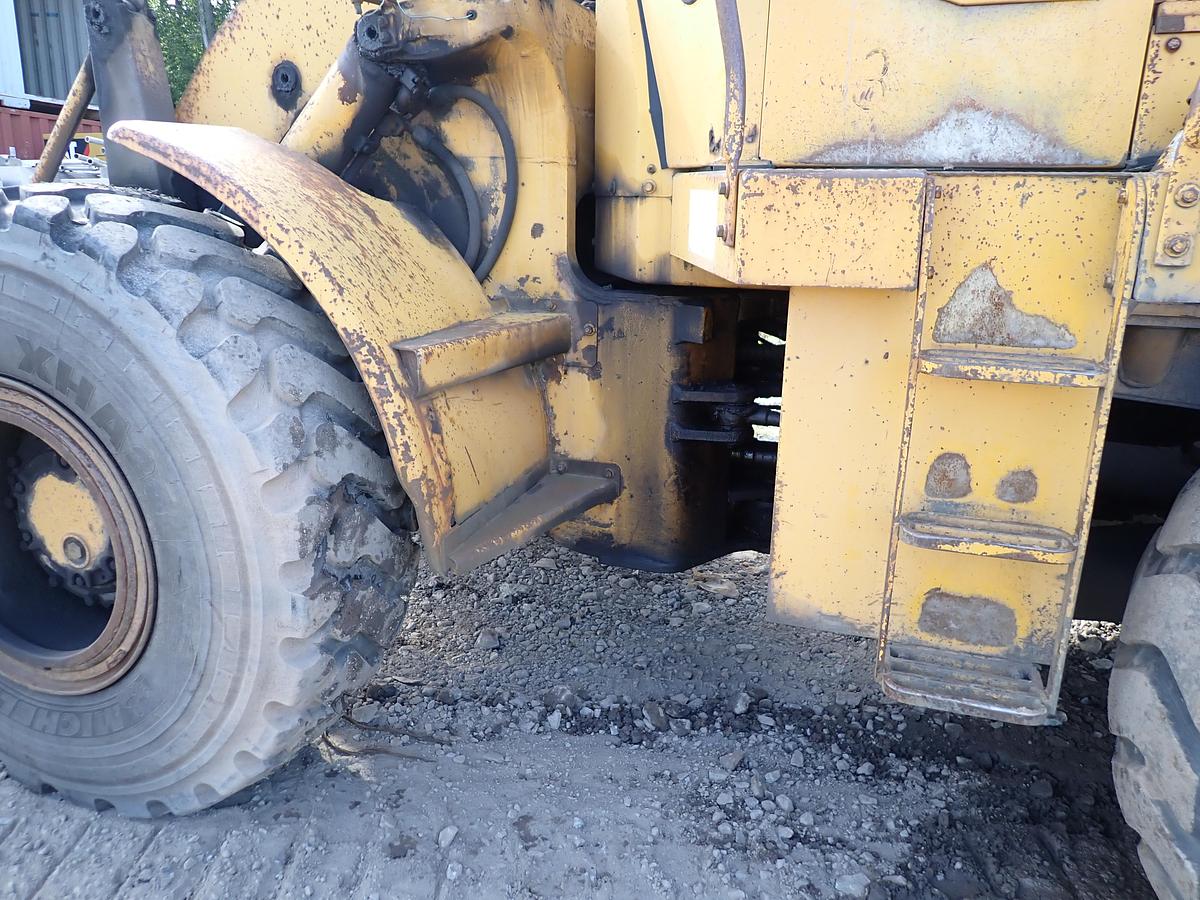 Used 1976 CAT 950 Wheel Loader w/ FORKS