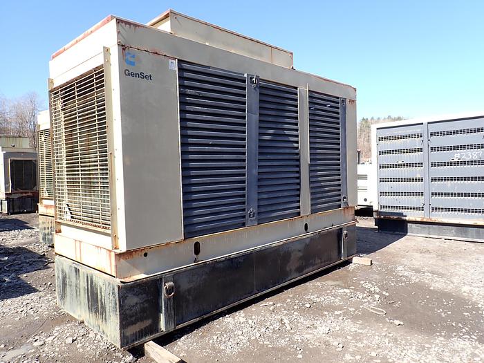 Used 1990 Cummins KTTA19-G1 400 KW Standby Generator 1307 HOURS!