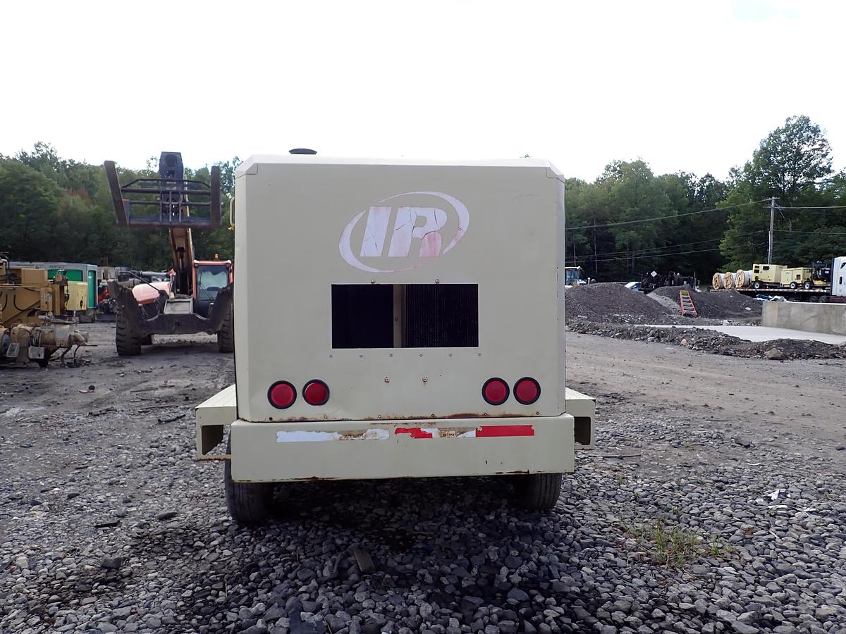 Used 1998 Ingersoll Rand XP750WCU 750 CFM Air Compressor