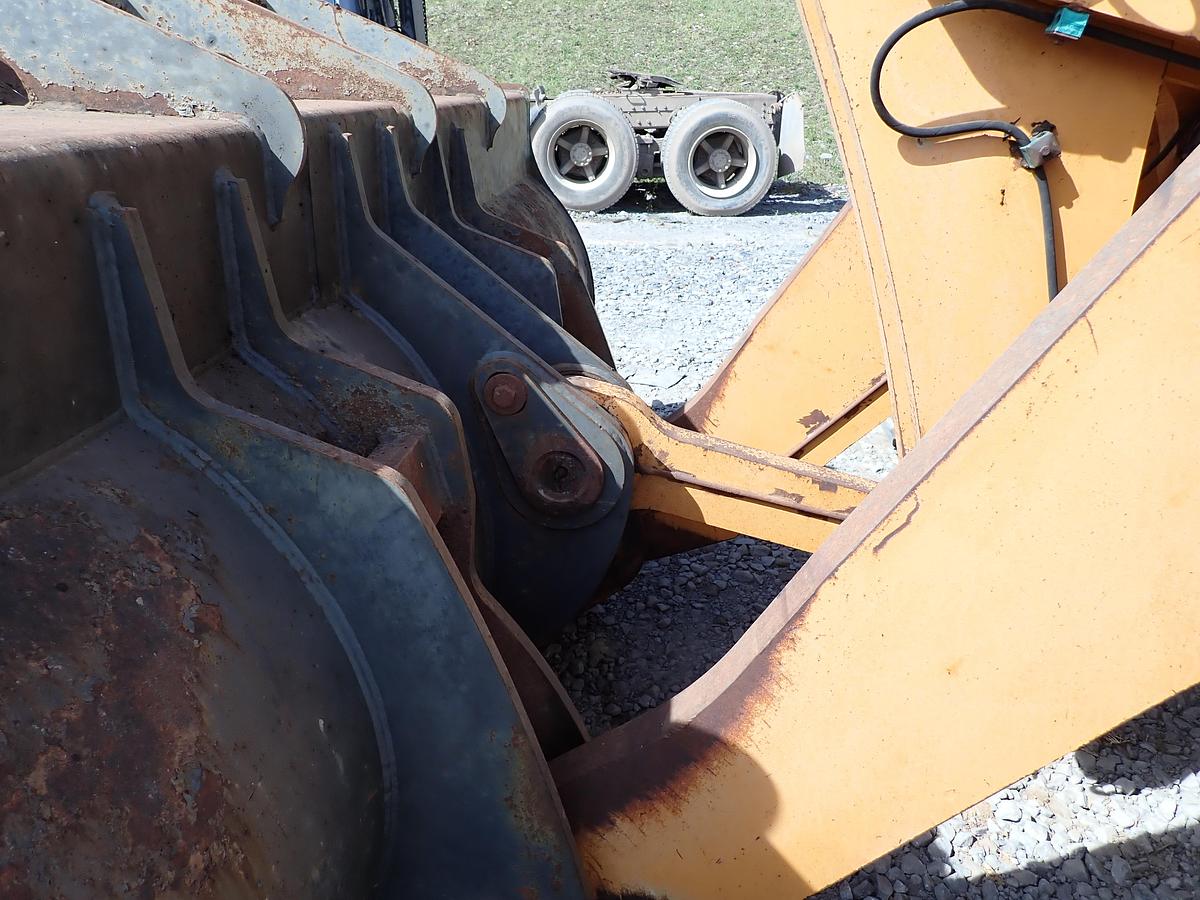 Used 2012 Case 1021F Wheel Loader 5700 HOURS