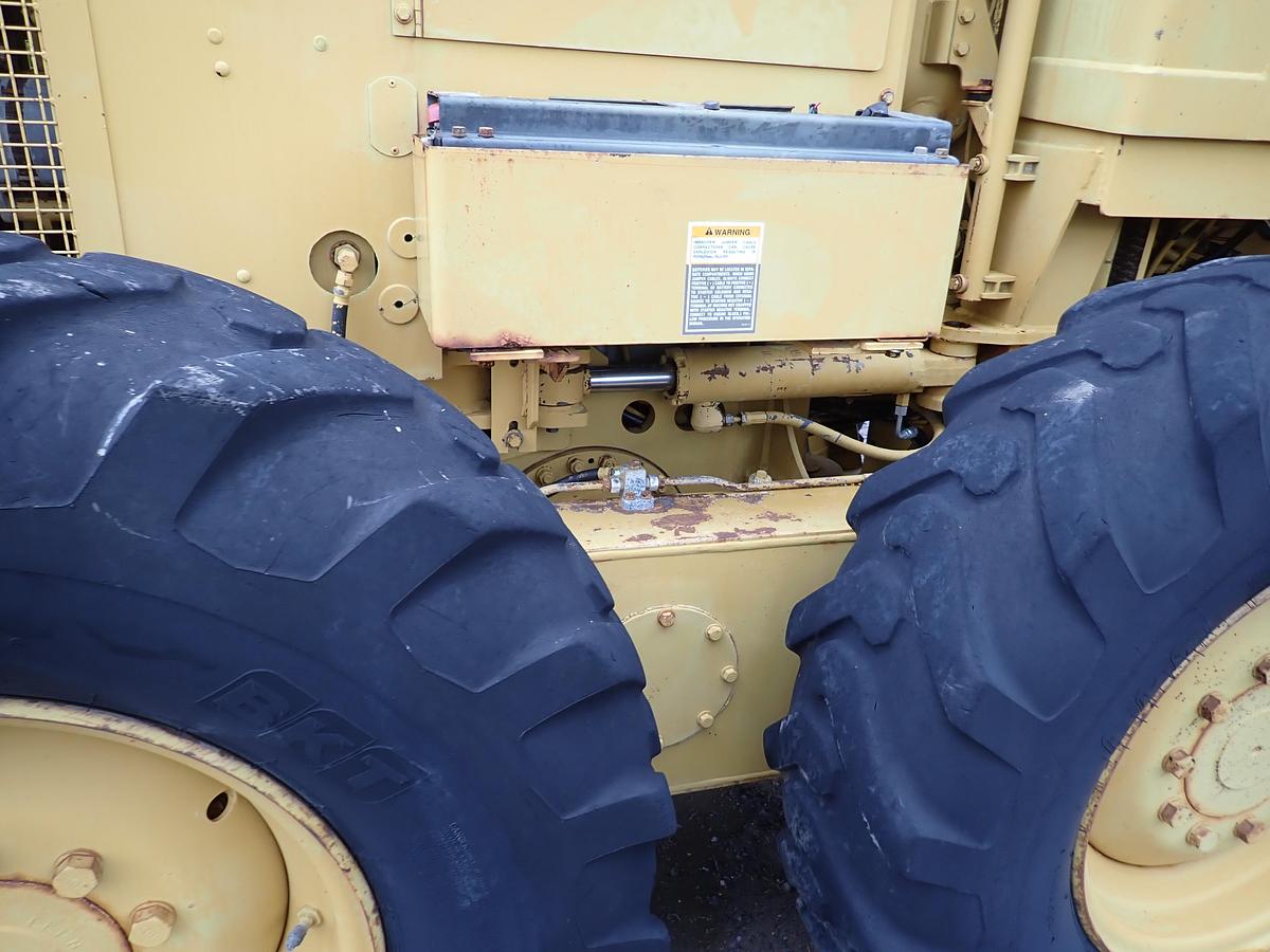 Used 1993 CAT 120G Motor Grader 3300 HOURS!