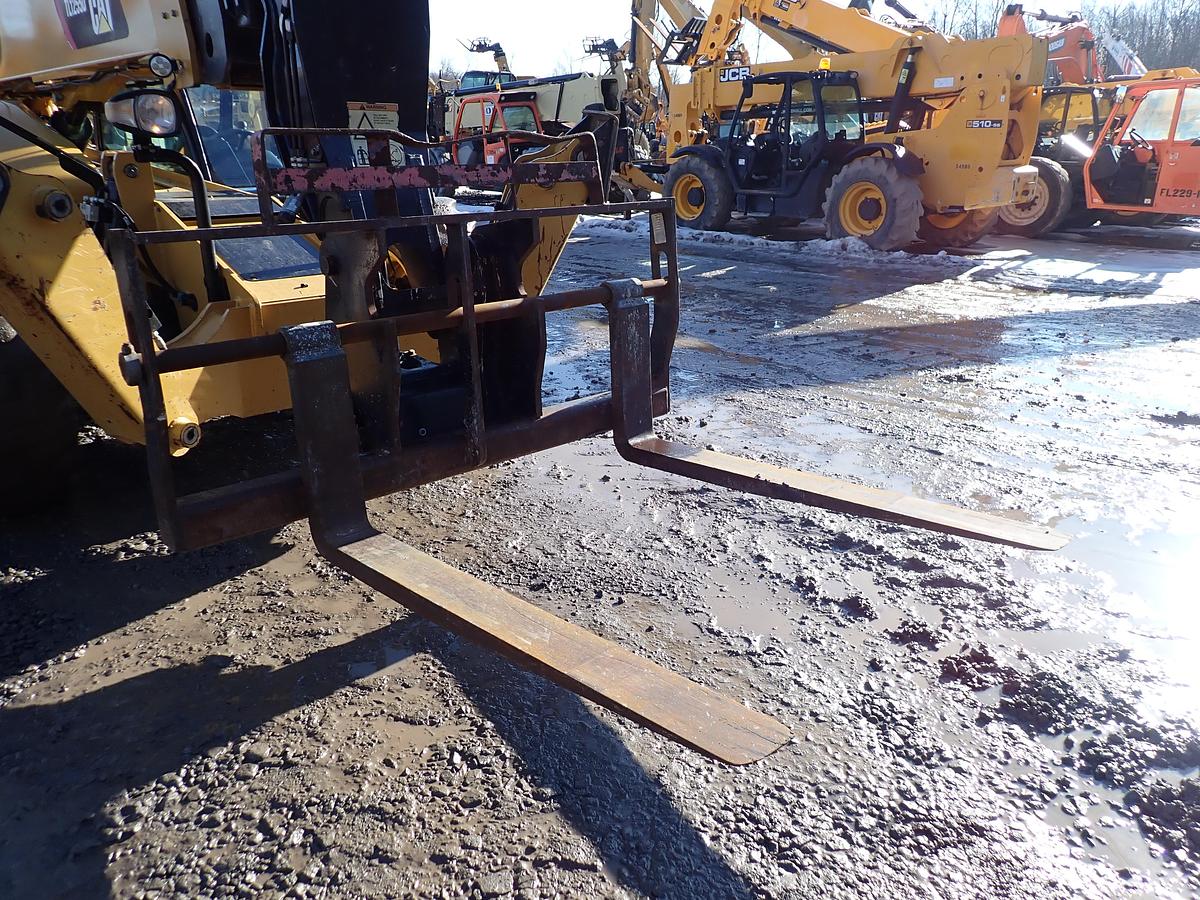 Used 2019 CAT TL1255D