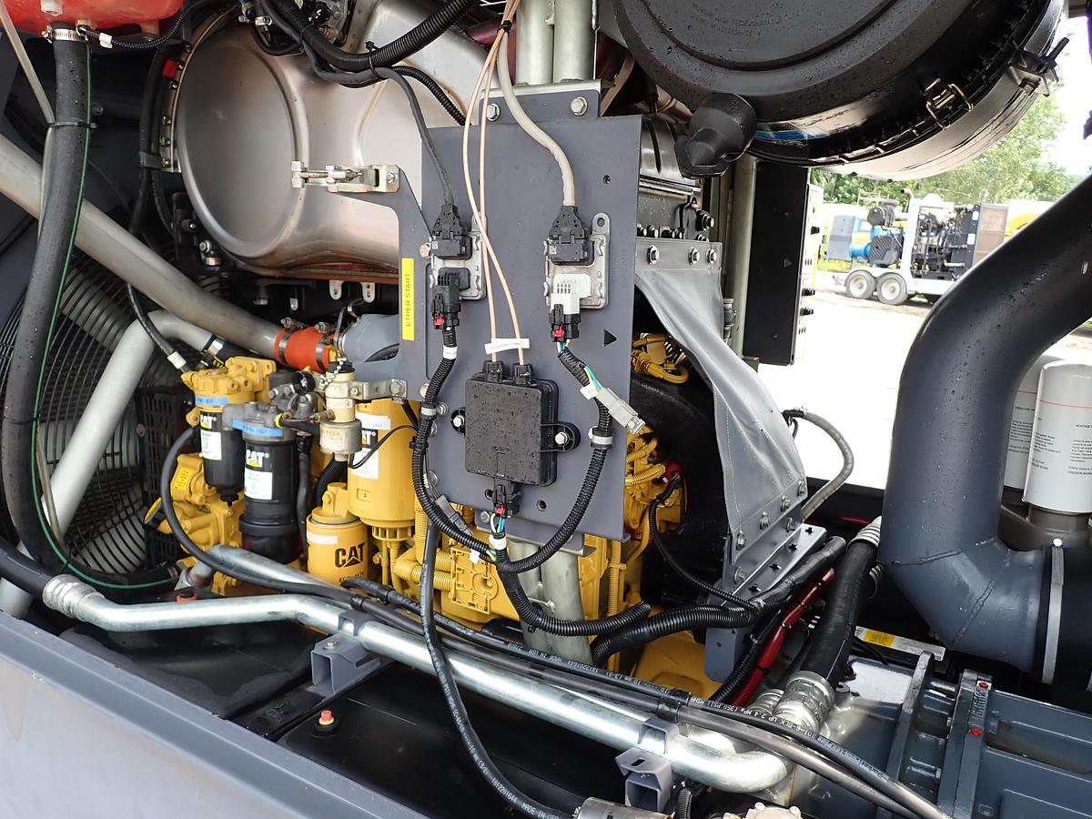 Used 2020 Atlas Copco XAS950 CD8 950 CFM Air Compressor