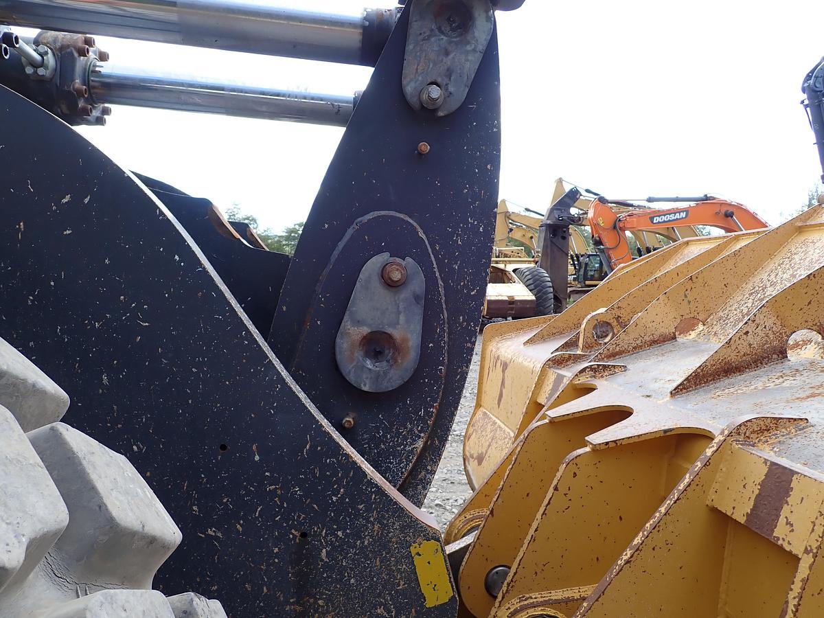 Used 2017 John Deere 844K III Wheel Loader AGGREGATE HANDLER