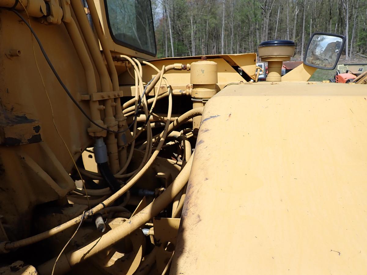 Used 1979 CAT 613B 5000 Gallon Water Wagon