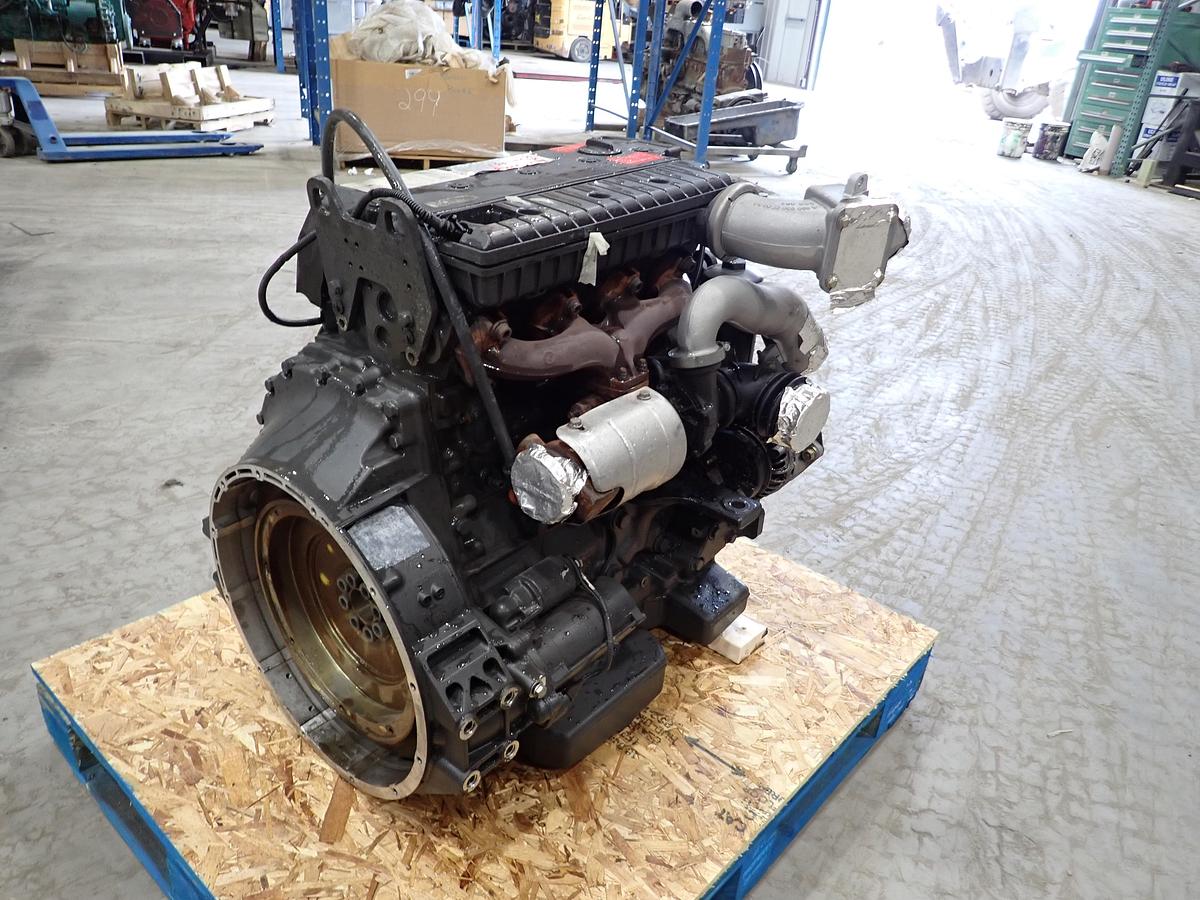2004 Mercedes OM904LA Diesel Engine UNUSED GOV'T SURPLUS