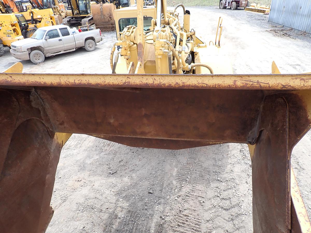 Used 2007 CAT 621G Motor Scraper