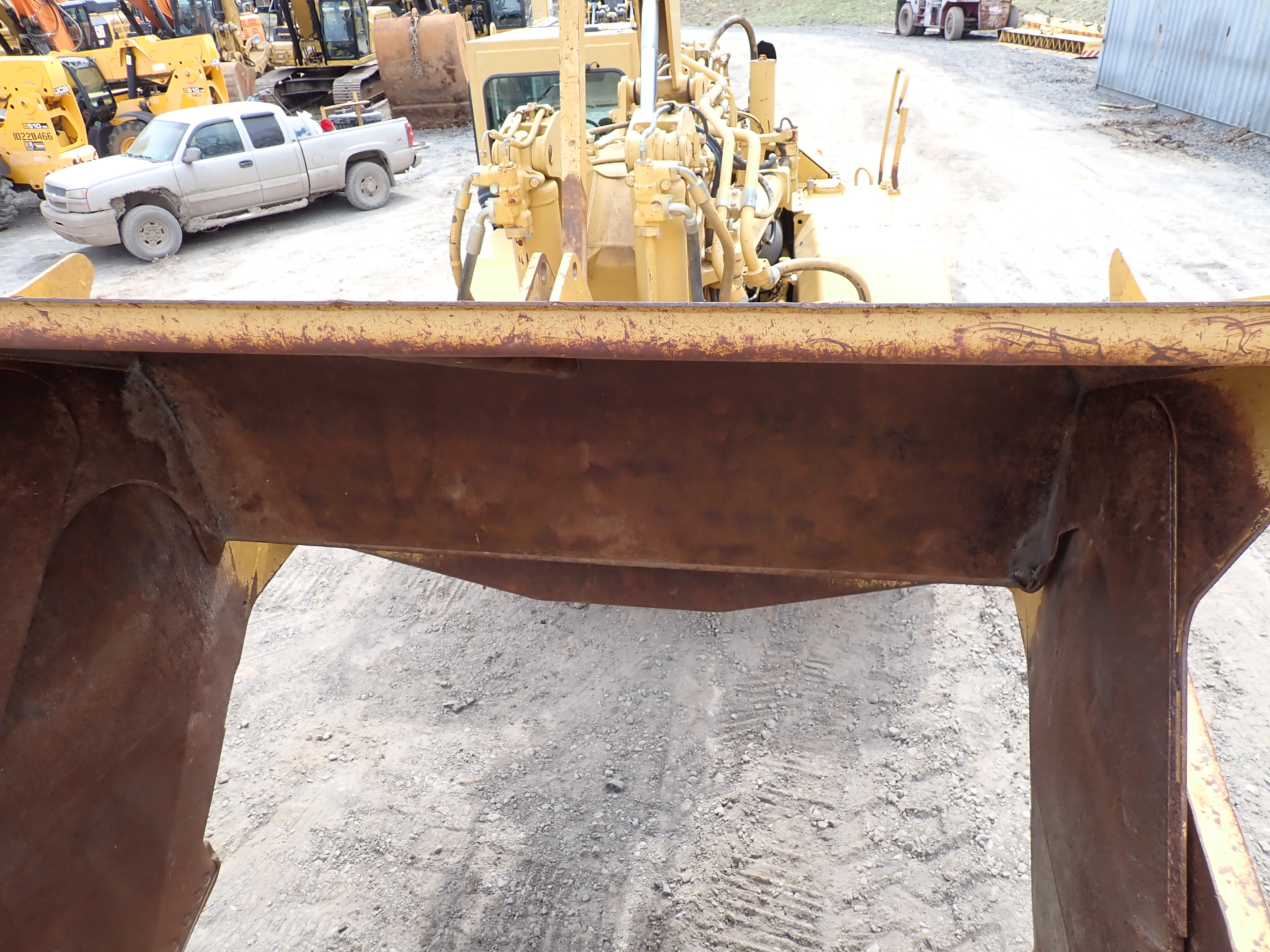 Used 2007 CAT 621G Motor Scraper