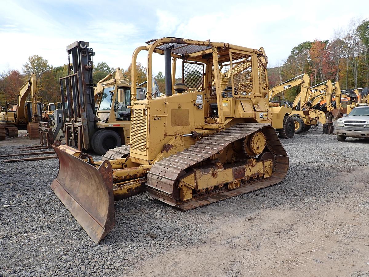 Used 1986 CAT D4H LGP Crawler Dozer DIRECT DRIVE W/ WINCH 2200 HOURS!